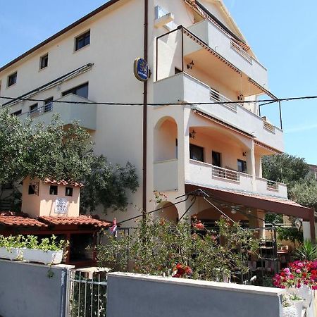 Pansion Ruzica Bed & Breakfast Trogir Dış mekan fotoğraf