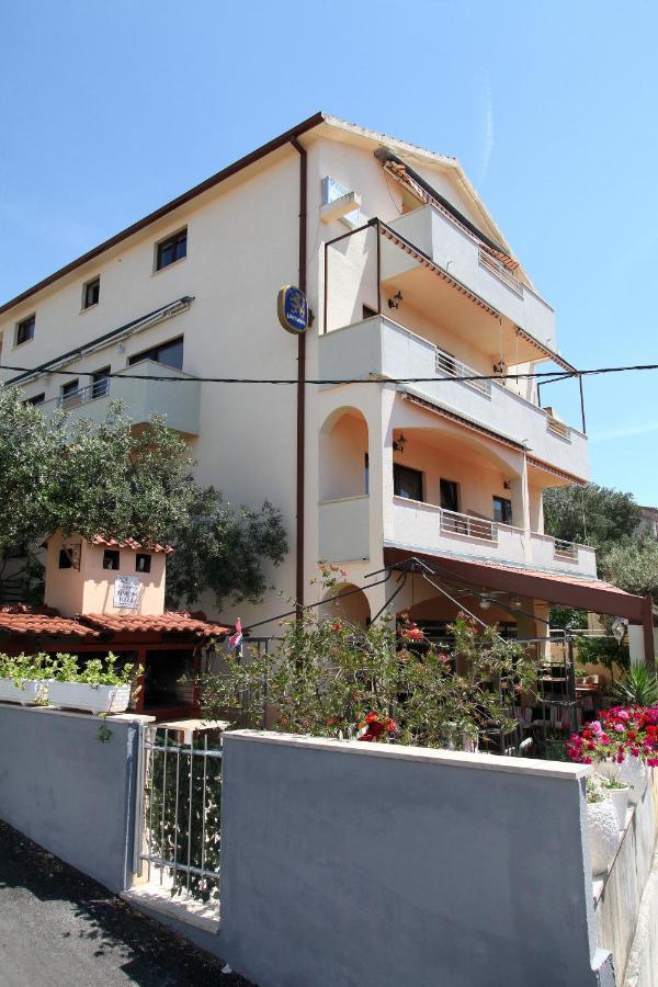 Pansion Ruzica Bed & Breakfast Trogir Dış mekan fotoğraf