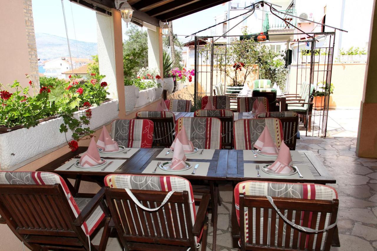 Pansion Ruzica Bed & Breakfast Trogir Dış mekan fotoğraf